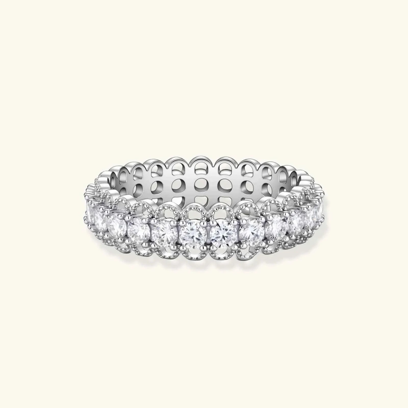 Unendlich funkelnder Ring